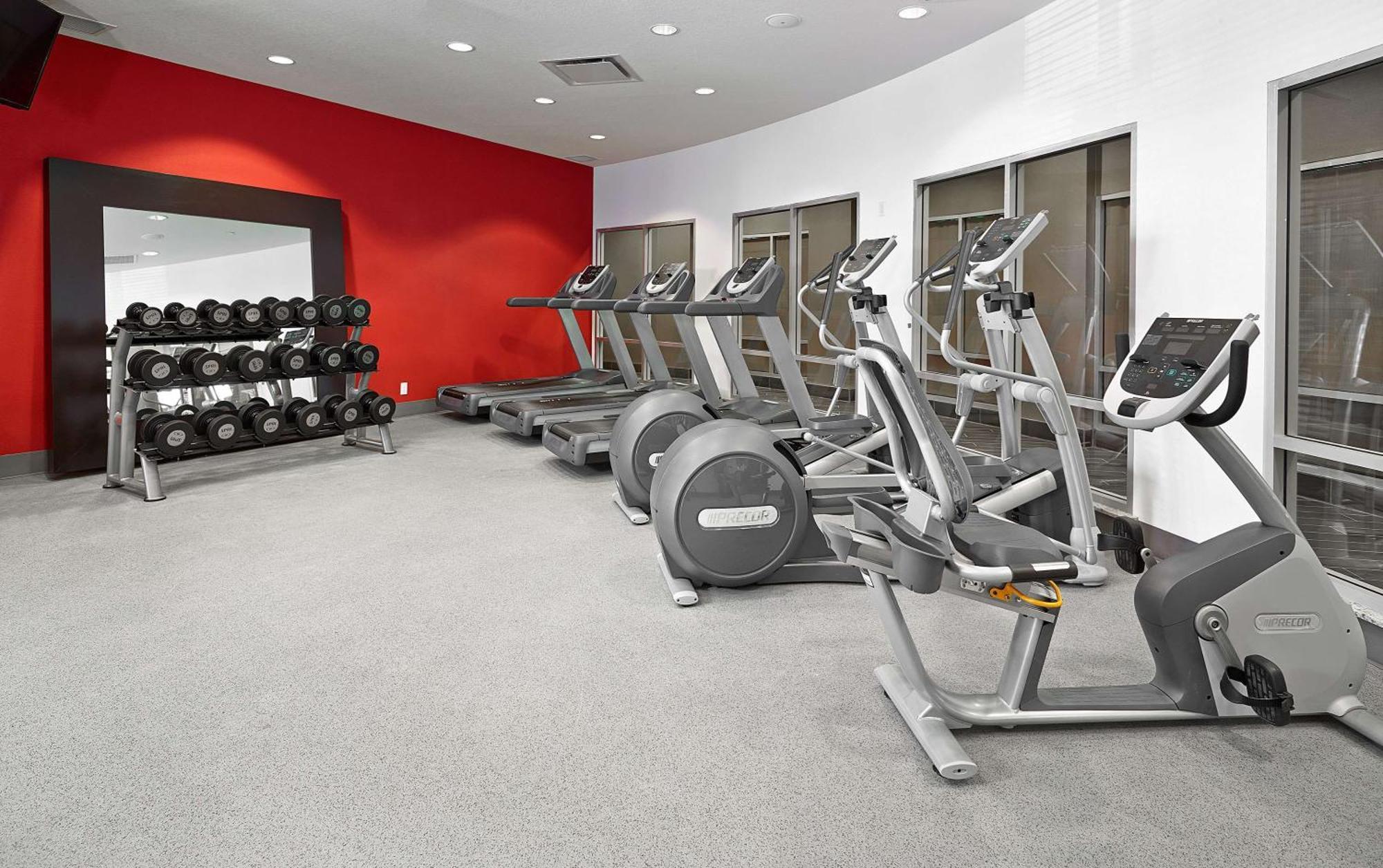Hampton Inn By Hilton Calgary Airport North Екстериор снимка