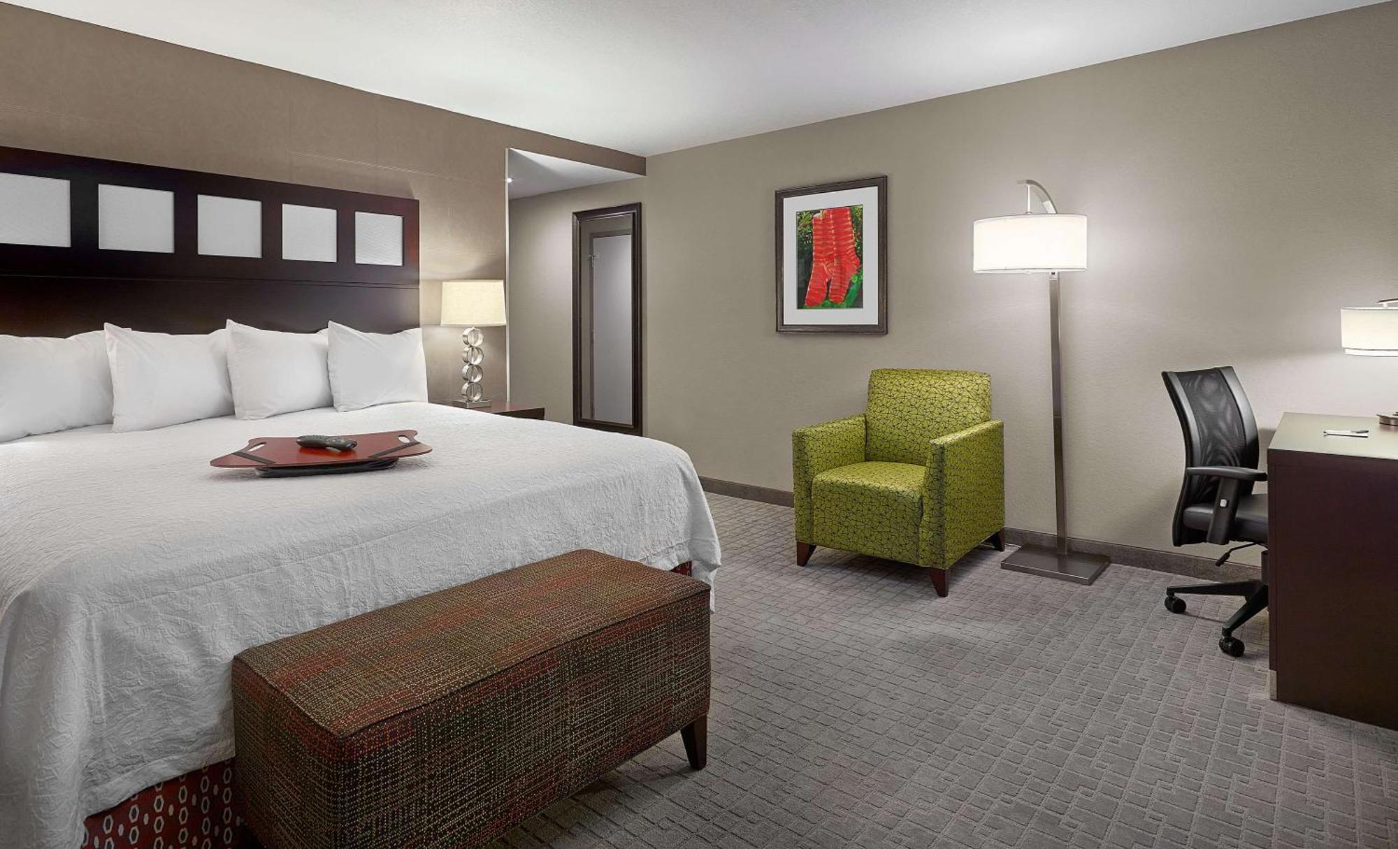 Hampton Inn By Hilton Calgary Airport North Екстериор снимка